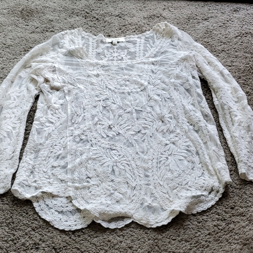 Lace top - Picture 1 of 1